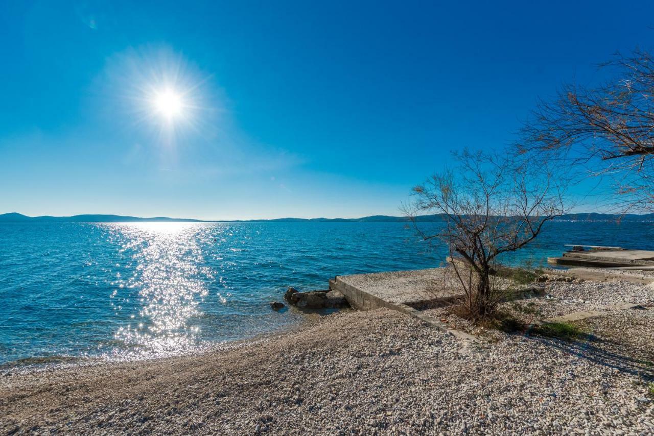 Villa Amfora - First Row By The Sea ビビニェ エクステリア 写真
